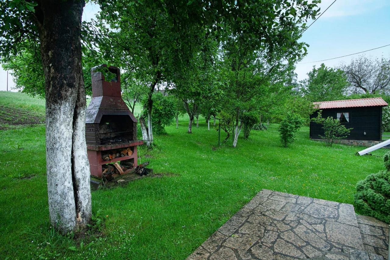 Giga Apartment Rakovica Exterior photo